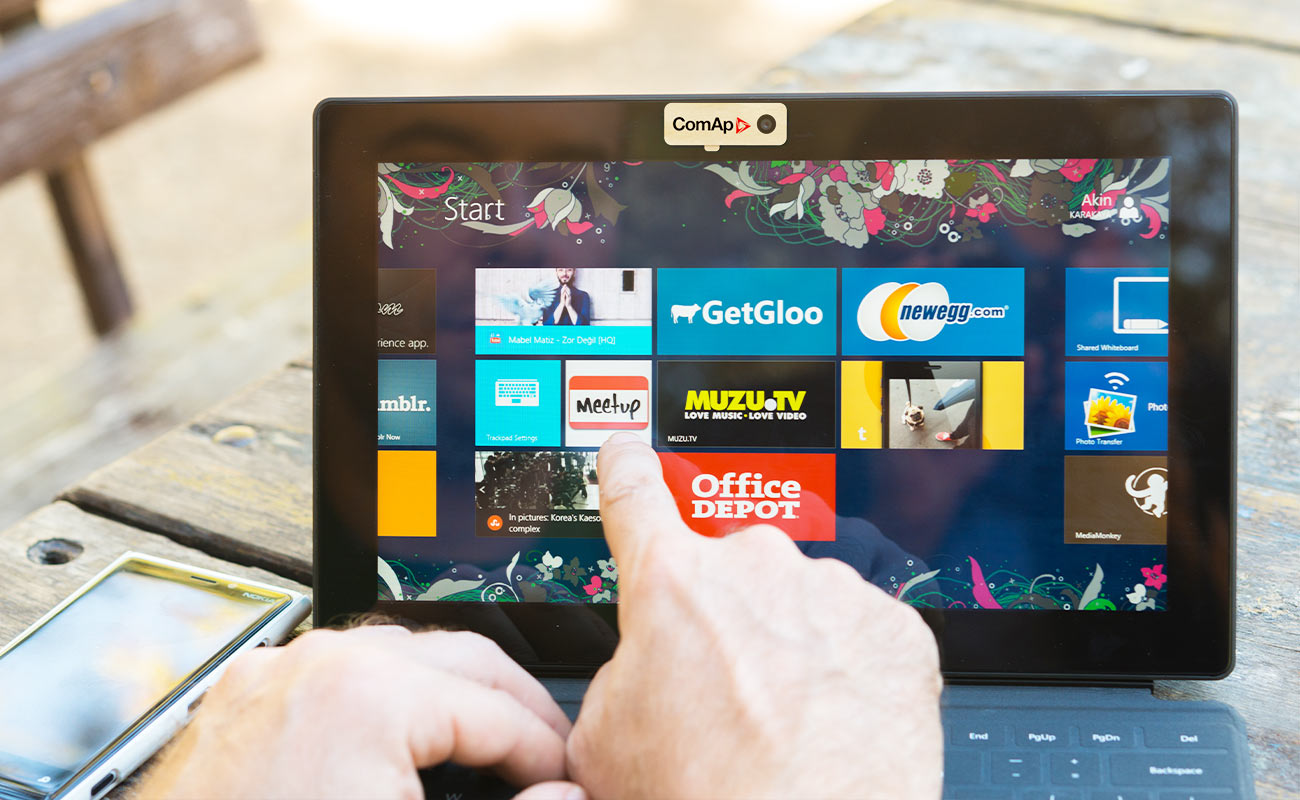 Canopy - Tapas Webcam de madera con logo gallery thumbnail