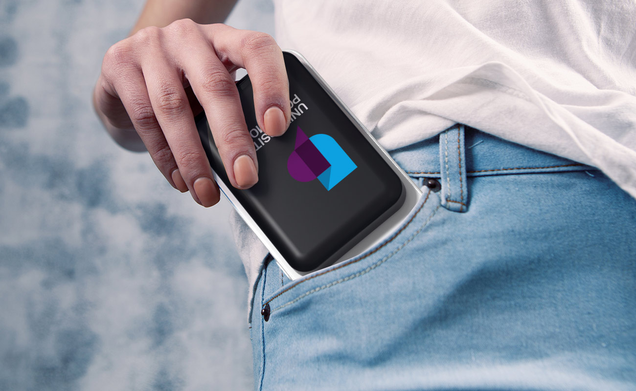 Force - Powerbanks inalámbricas magnéticas Promocionales con su Logo gallery thumbnail