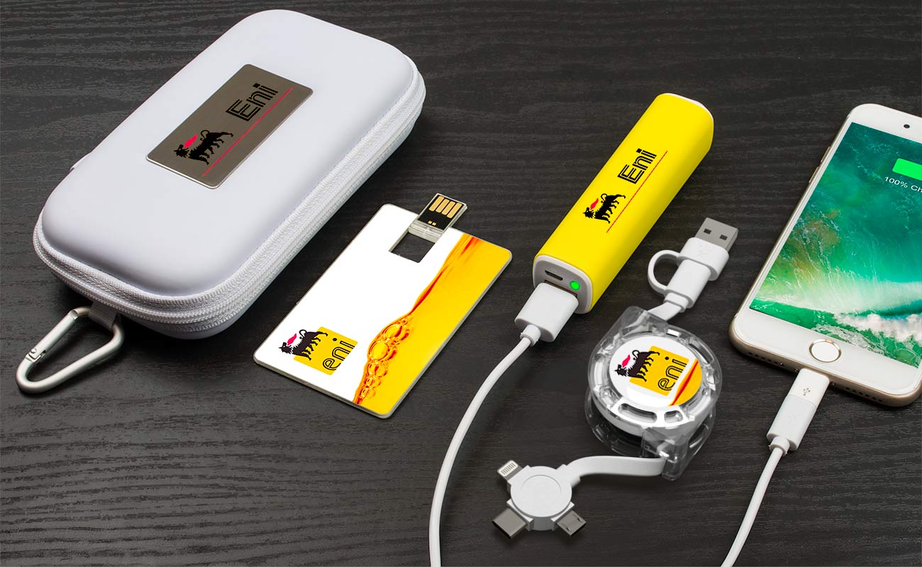 Impact M - Packs de merchandising Promocionales con su Logo gallery thumbnail