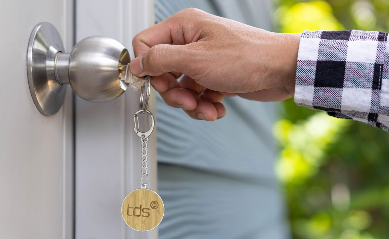 KeyCraft - Llaveros de bambú Personalizables gallery thumbnail