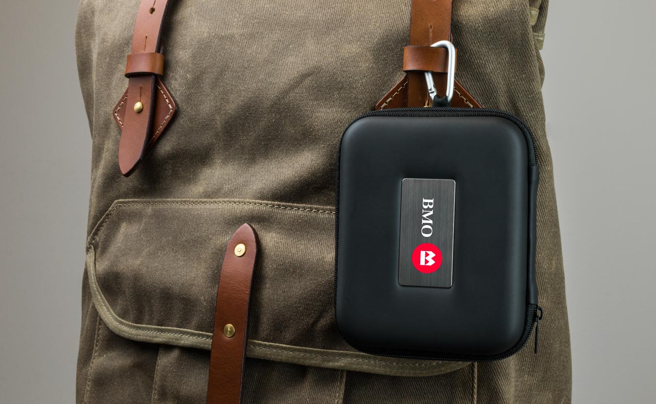 Leather L - Packs de merchandising Promocionales Empresa gallery thumbnail