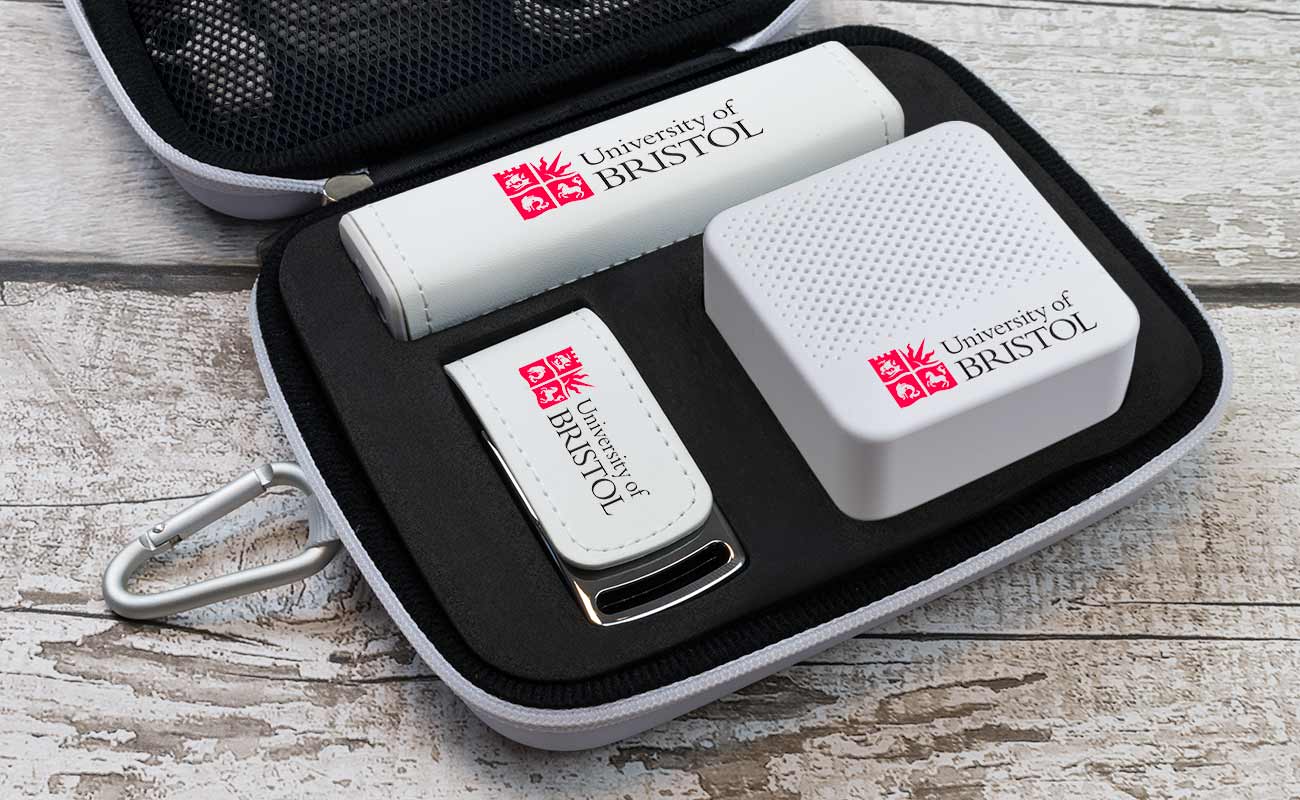 Leather L - Packs de merchandising Personalizadas con Su Logo gallery thumbnail
