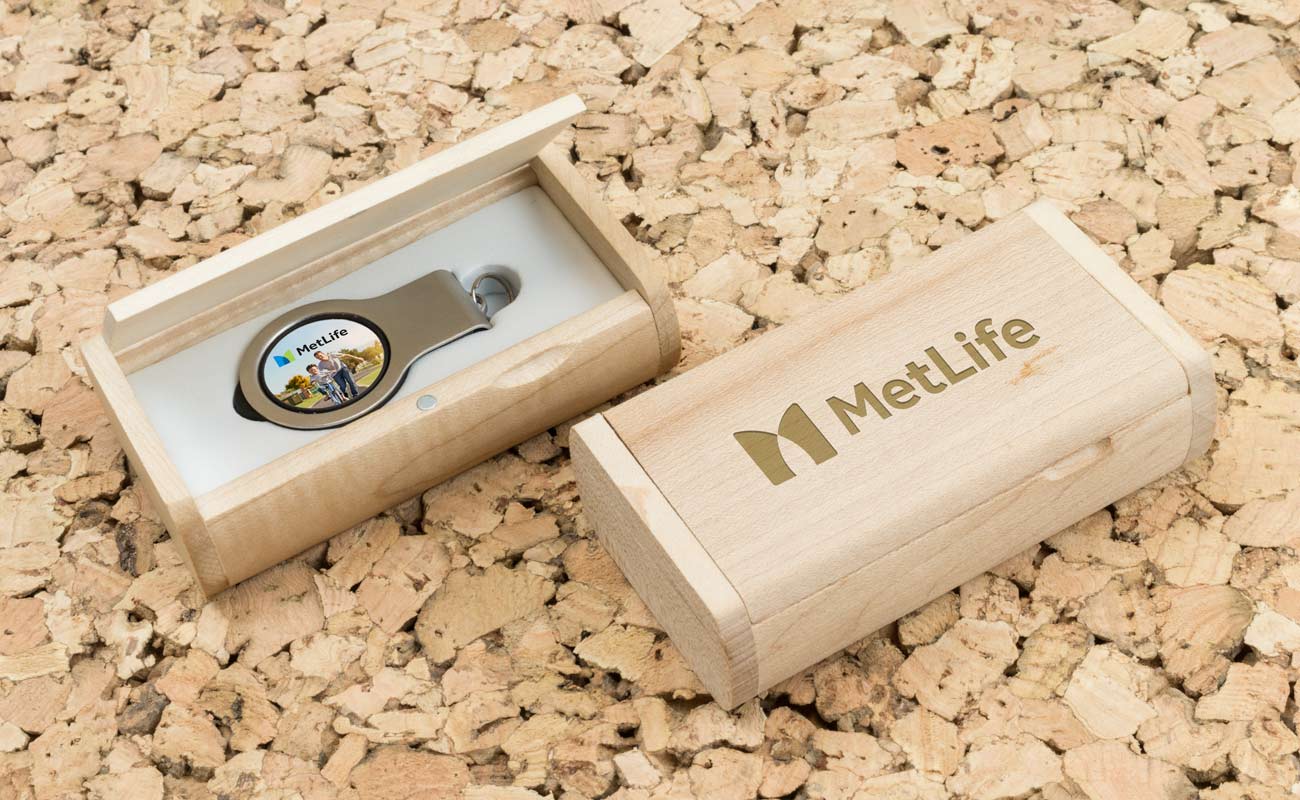 Light - Pendrive con logo y luz LED gallery thumbnail