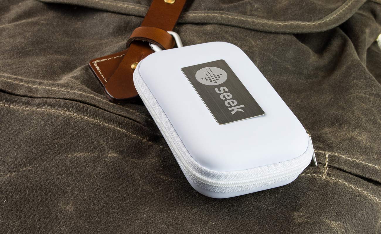 Maple S - Packs de merchandising con Logotipo gallery thumbnail