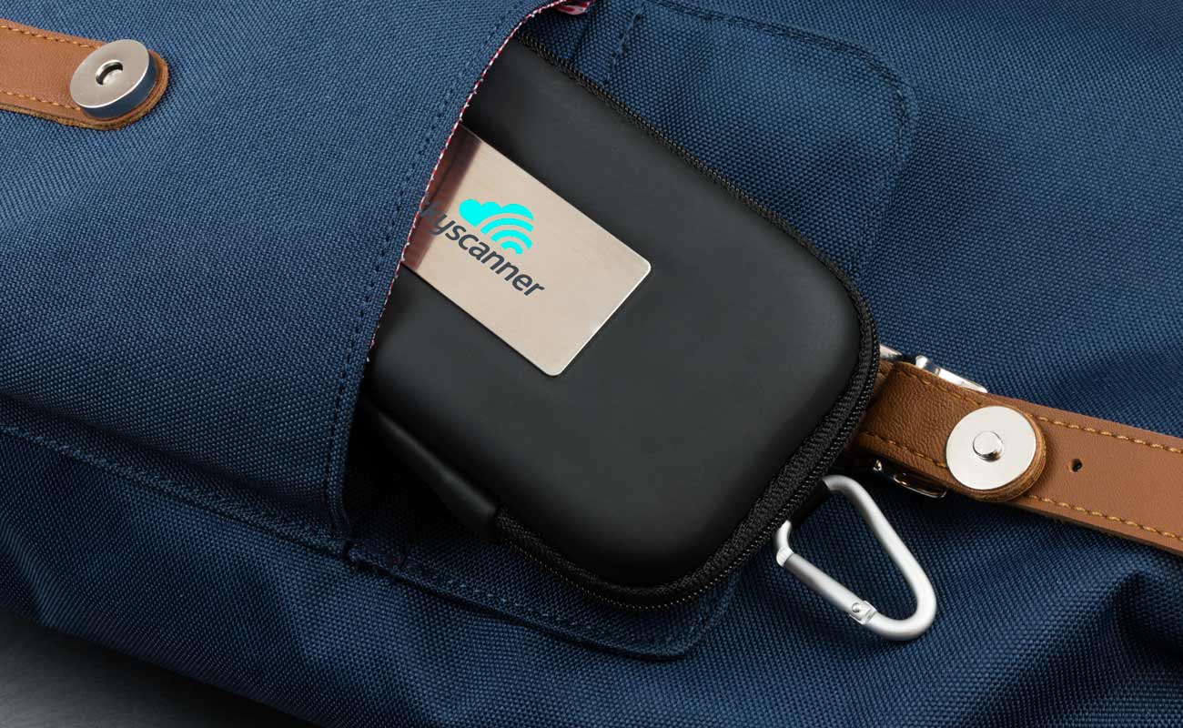 Metal M - Packs de merchandising Personalizadas con Su Logo gallery thumbnail