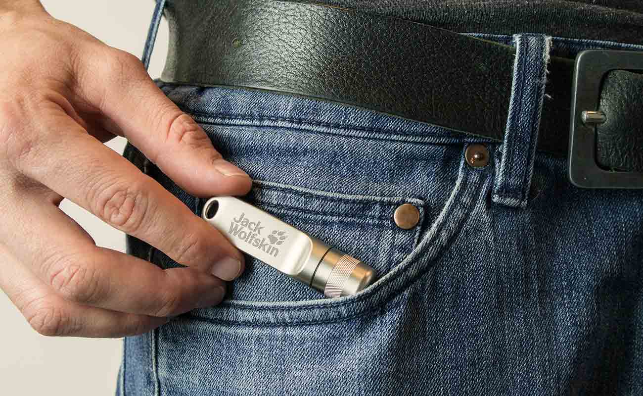 Nox - Memorias USB personalizadas resistentes al agua gallery thumbnail