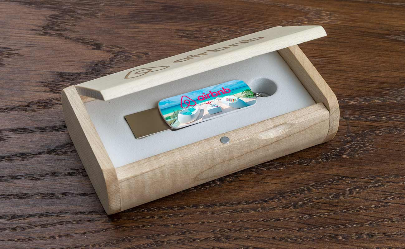 Orbit - Memoria USB Personalizada con USB-C gallery thumbnail