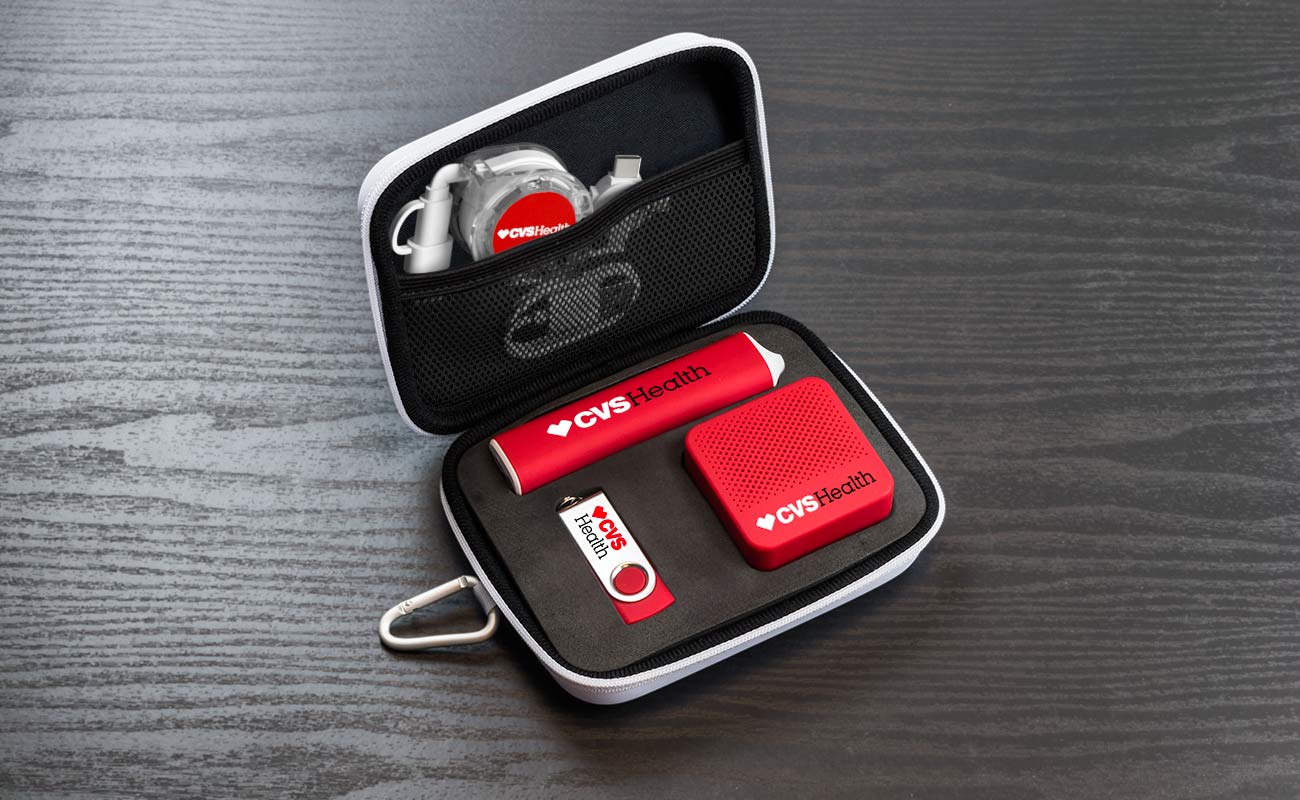 Pure L - Packs de merchandising Personalizadas con Su Logo gallery thumbnail