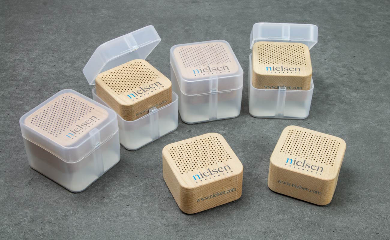 Seed - Altavoces Bluetooth personalizados en madera gallery thumbnail