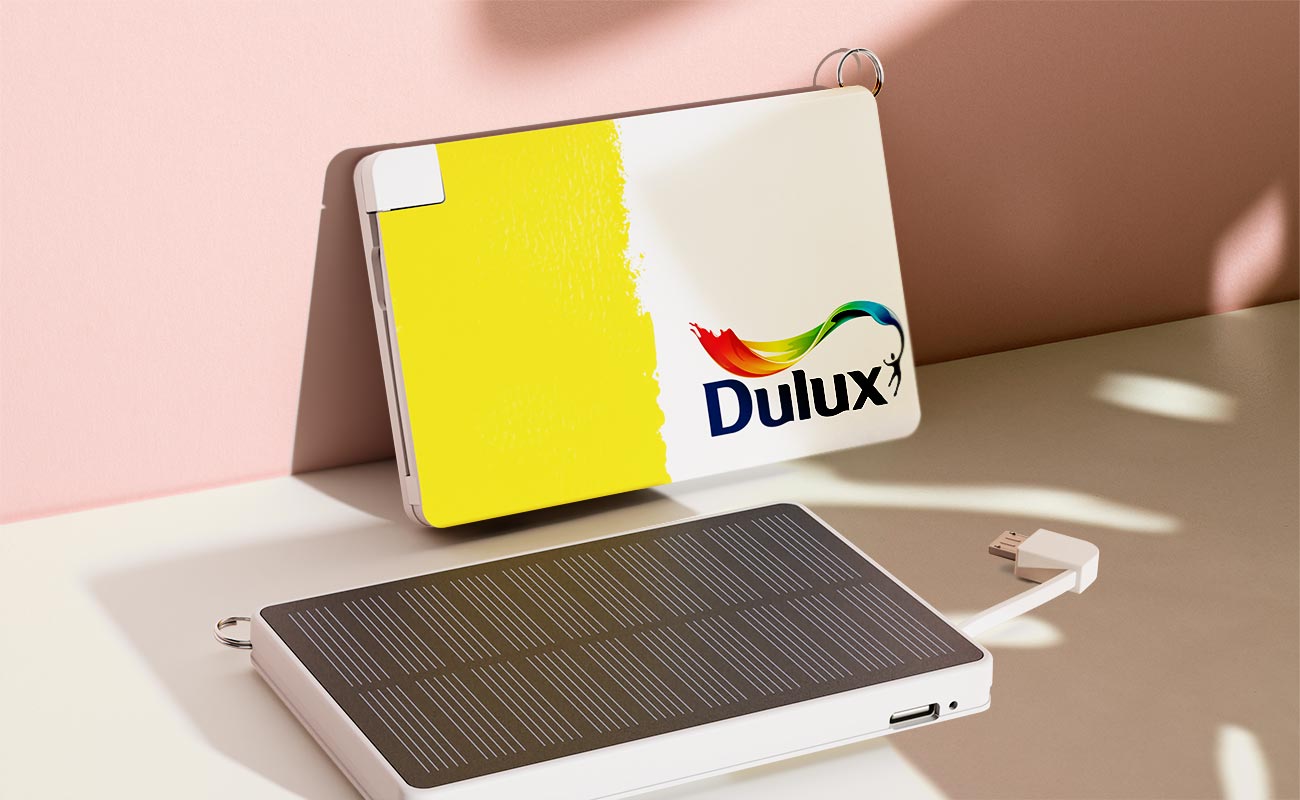 Solar Card - Cargador Solar Portátil Personalizado gallery thumbnail