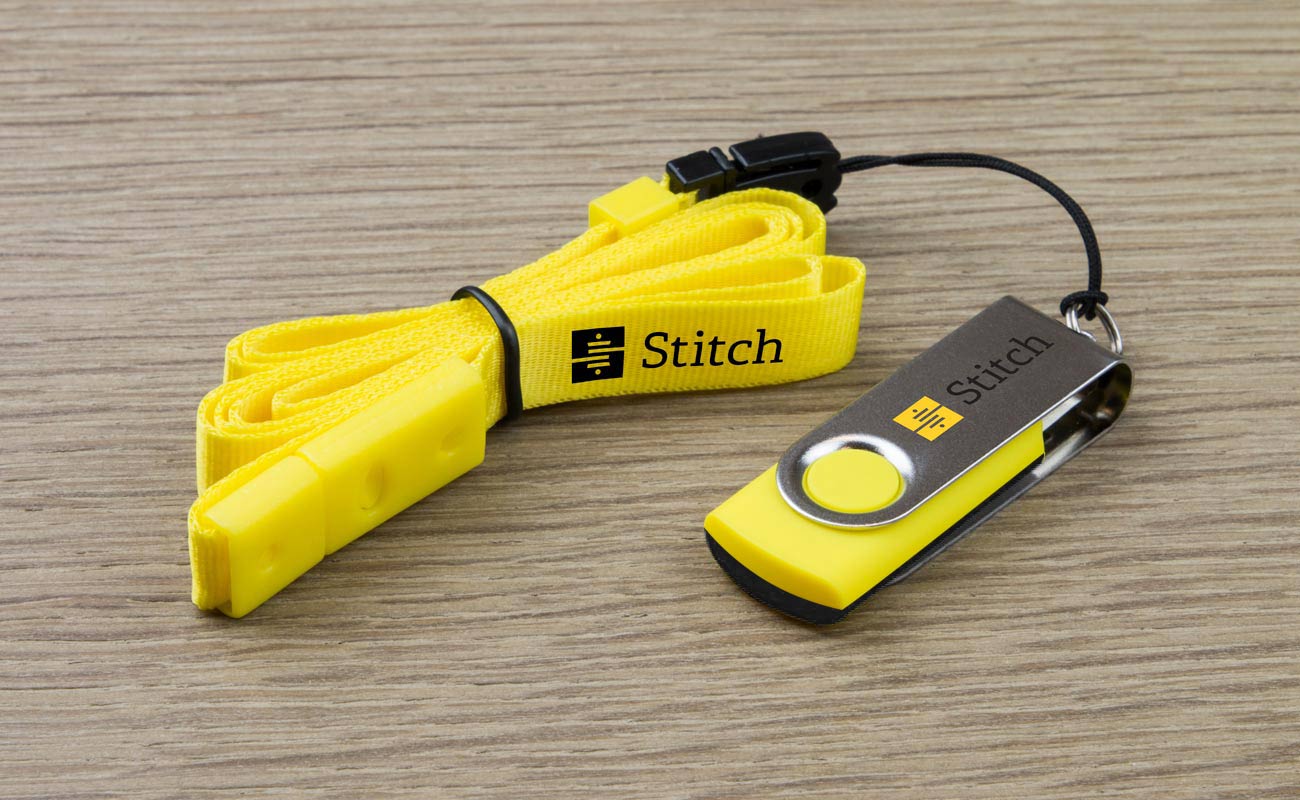Twister - Memorias USB Personalizadas gallery thumbnail