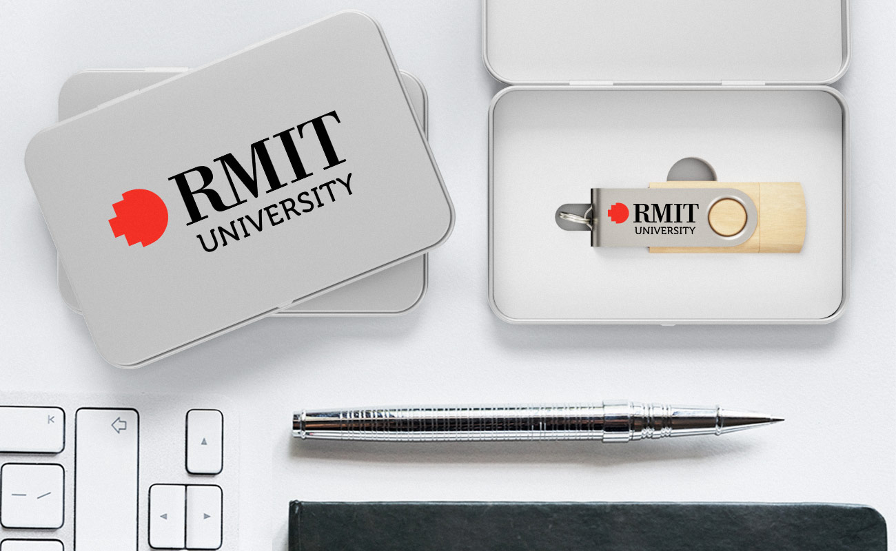 Twister Go Wood - USB Personalizado con USB-C gallery thumbnail